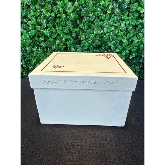 Danbury Mint First Annual German Teardrop Blue Ornament A Bavarian Christmas - Picture 7 of 11